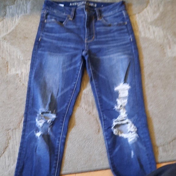 Jeans - Picture 1 of 3